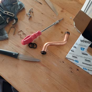 DemirDöküm Yeni Alınan Kombide Servis Müdahalesiyle Oluşan Hasar