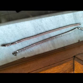 Toptan Takı Aksesuar - By Yasin Topçu Paslanan Çelik Takılar Nedeniyle Yara Oluşumu Şikayeti