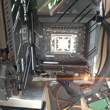 Asus.servisturkiye.com (özel) Anakart Soket Arızası Ve Müşteri Memnuniyeti Süreci