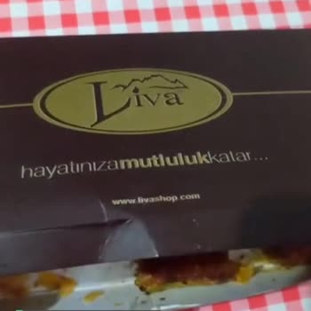 Liva Pastanesi (livashop.com) Yanık Baklavası