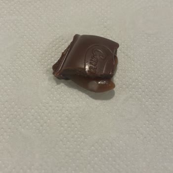 Ülker Caramio Çikolatasında Beklenmedik Madde