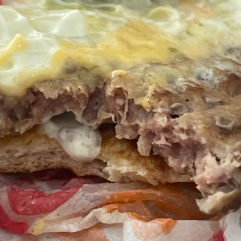 Burger King Pişmemiş Hamburger Köftesi