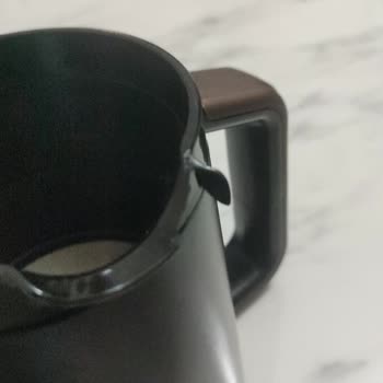 Fakir Markası Beni Pişman Ettiler