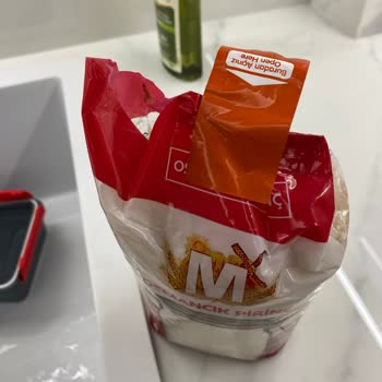 Migros Marka Pirinç Paketinden Kurtçuk Çıktı