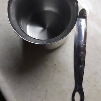 Korkmaz Mutfak Eşyaları Korkmaz 3'lu Cezve Takımının Ortanca Cezvesinin Sapı Koptu