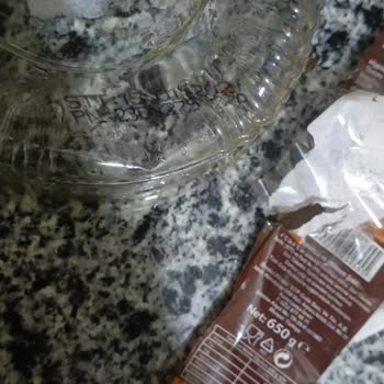 A101 Son Kullanma Tarihi Geçmiş Ürünü Satıyor