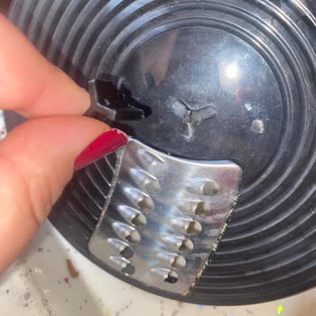 Arzum Rendeleme Başlığı Ve Bıçağı Çok Basit Yapılmış