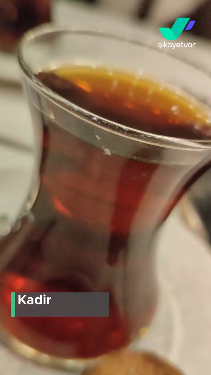 Alaçatı Muhallebicisi Çay Bardağı Lekesi videonun kapak resmi