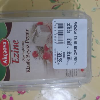 Akçaova Akçaova Marka Ezine Peyniri Acımsı Çıktı. Yenmiyor