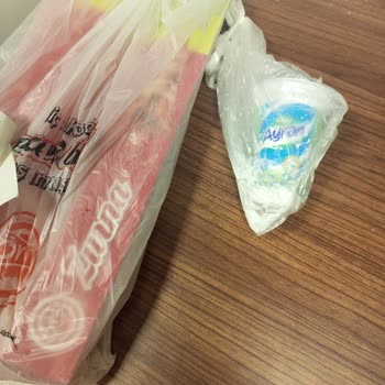 Öncü Döner Ayran Patlak Geldi Yemekler Buz Gibi Ve Özensiz