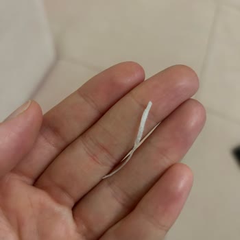 Eti Gıda Eti Maximus'un İçinden Plastik Çıktı