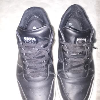 FLO Ayakkabı U. S Polo Marka Ayakkabının Tabanının Yarılması.