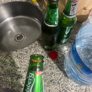 Carlsberg Carslberg Şişe Küflenmiş Kapak