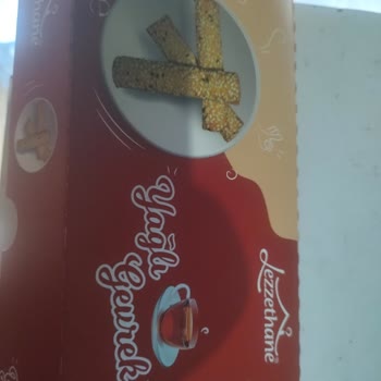 BİM'den Aldığım Lezzethane Yağlı Gevreğin İçinden Çıkan Kıllı Cisim