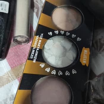 İkon Kozmetik İkin Kozmetik Paramparça Ürün Gönderdi