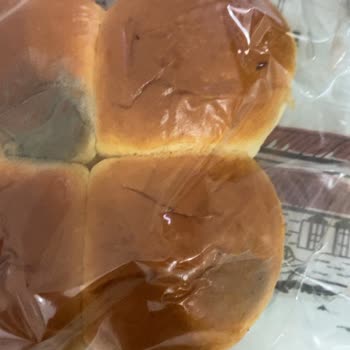 UNO Ekmek Küflü Ekmek Hayal Kırıklığı