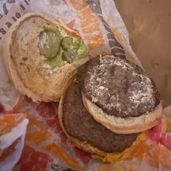 Burger King Kuruçeşme Mah Şubesi