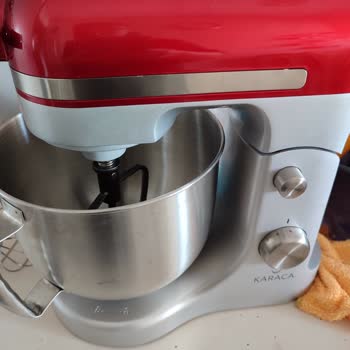 Trendyol Karaca Ürün Her Şeyiyle Yanlış Teslim Edildi. Hem Eksik Hem Kusurlu