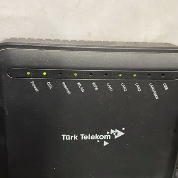 DSmart İnternet Kesintileriyle Sınıfta Kalıyor