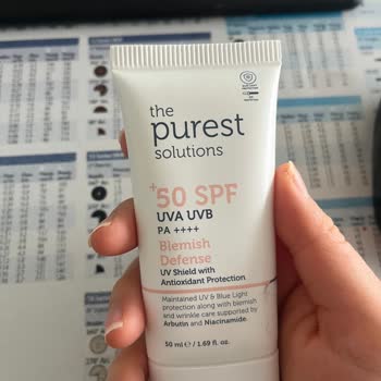 The Purest Solutions Güneş Kremi Kabının Zamanla Sararması Üzerine