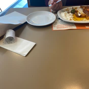 HD İskender Restaurant Müşteri Memnuniyetsizliği Çabası