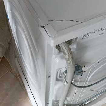 Explore Avm İnternetten Alınan Çamaşır Makinesinde Hasar Sorunu