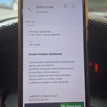 Regal Panel Arızası Karanlık Ekranda Parlama Mevcut