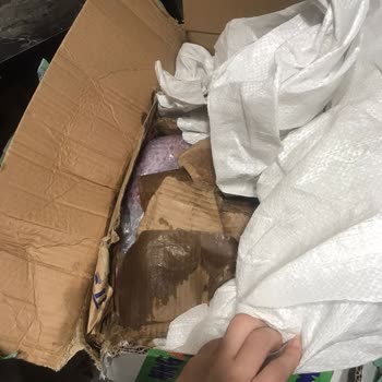 Trendyol Hayat Kimya'dan Aldığım Temizlik Ürünleri Patlak Geldi