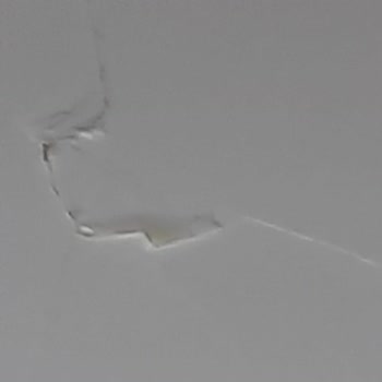 Sanovit Lavabo Sırçaları Yetersiz Üreten Ve Satan Sahipsiz