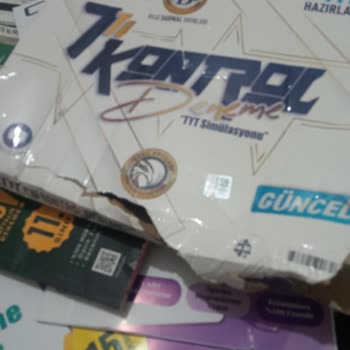 İşler Kitabevi Online Siparişte Farklı Ürünler Gönderdi!