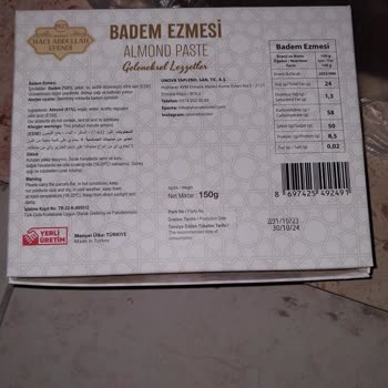 Şekerci Hacı Abdullah Efendi H*** Abdullah Efendi Badem Ezmesi Çok Ağır Kokuyor.