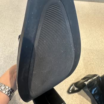 Stradivarius Yarım Gün Giydiğim Üzeri Kırılan Çizmesini İade Almadı