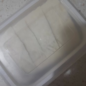 BİM İtimat Küflü Peynir İade İstiyorum.