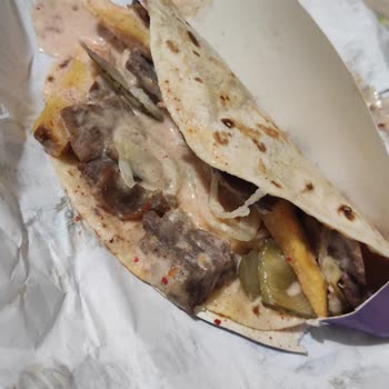 Maydonoz Döner Satılan Dönerin Kalitesi Ve Porsiyon Büyüklüğü Hayal Kırıklığı Yarattı