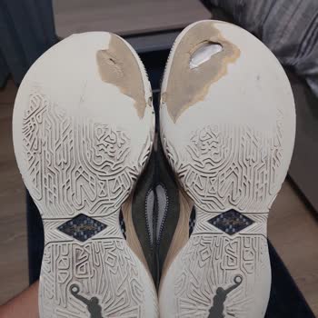 Lebron 20 Nike Şikayeti