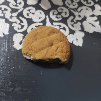 Ülker Yarım Biskrem Tam Fiyat