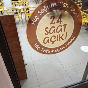 Hamurabi Kafeteryası Tost Yok Su Böreği Var