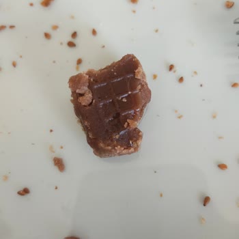 Koska Nazar Boncuklu Koska Helvadan Saç Kılı Çıktı