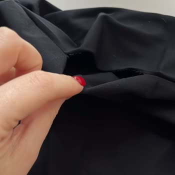 Pull & Bear Her Siparişime Yırtık Ürün Gönderiyor