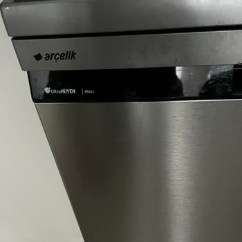 Arçelik 6144 I Bulaşık Makinesi Leke Bırakma