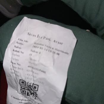 Avşar Sinemaları Bebek İçin Zorunlu Sinema Bileti!