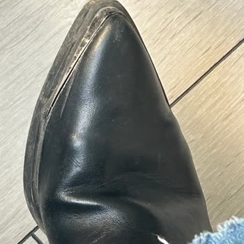 Bershka Botta Az Kullanımda Deformasyon