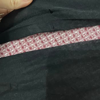 Suwen Giymeden Kaçan Çorabı İade Almadı