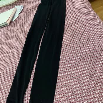 Suwen Giymeden Kaçan Çorabı İade Almadı