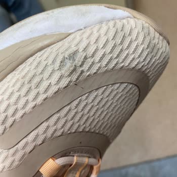 Müşteri Memnuniyetsizliği Deichmann Mağazası