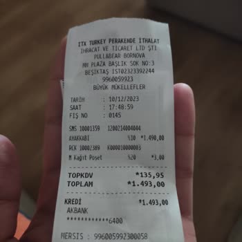 Pull And Bear' In Geçen Ay Sattığı Ayıplı Malın Geldiği Hal!