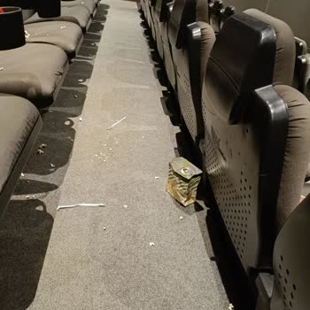 Paribu Cineverse Pislik İçindeki Salonlar