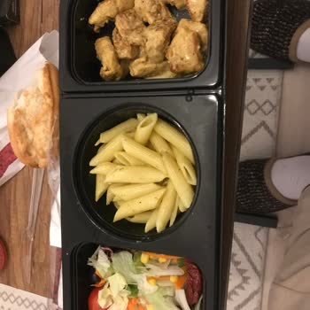 Tavuk Dünyasının Paket Müşterilerinden Fazla Para Koparması.