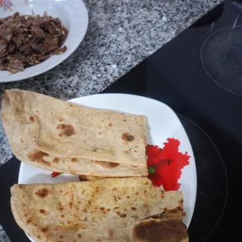 Meşhur Geneli Döner Geneli Dönerden Aldığım Dönerle Param Çöp