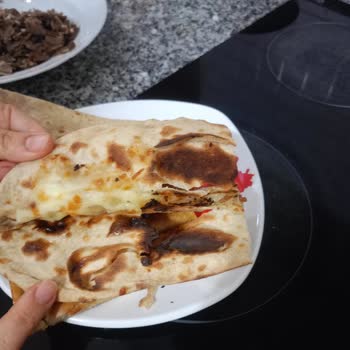 Meşhur Geneli Döner Geneli Dönerden Aldığım Dönerle Param Çöp